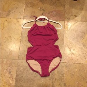 Girls side cut halter one piece swimsuit